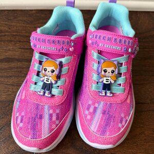NWOT Skechers Snuggle Sneaks Skech Squad Kids Girls Shoes Youth Size 1